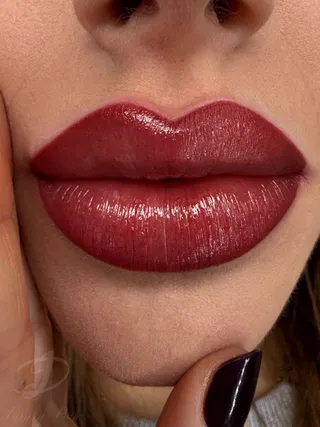 Trucco permanente labbra — foto 10 di 24