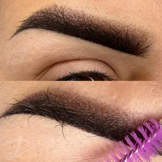 Trucco permanente sopracciglia sfumate — foto 6 di 18
