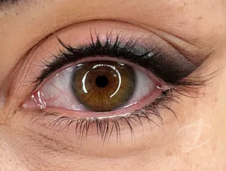 Trucco permanente occhi — foto 27 di 31